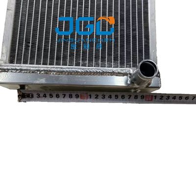 Hoog - de radiator van de kwaliteitstank voor PC20-graafwerktuigradiator 22L-03-21111