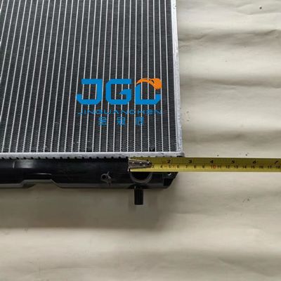 Vervanging 3099105 E304-Echte de Radiator van de Watertank