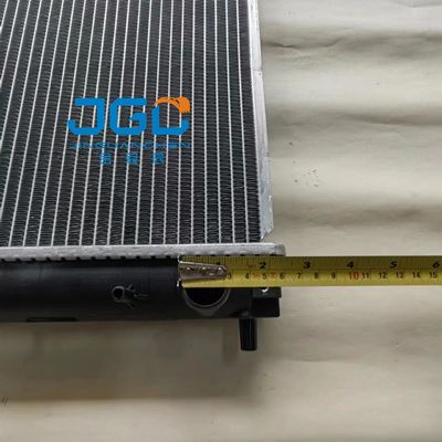 YM35 de Tankradiator van het aluminiumwater voor Graafwerktuig Medium Size