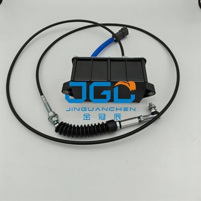 R215-7 de Motor 21EN-32260 21EN-32300 van graafwerktuigengine parts throttle