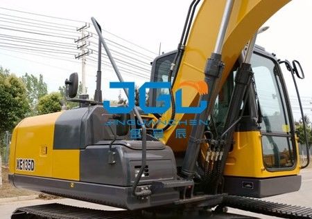 XE135D Graafmachine Voor- en Achterband Links en Rechts Deuren Luchtschermen Boven- en Onderluchtschermen