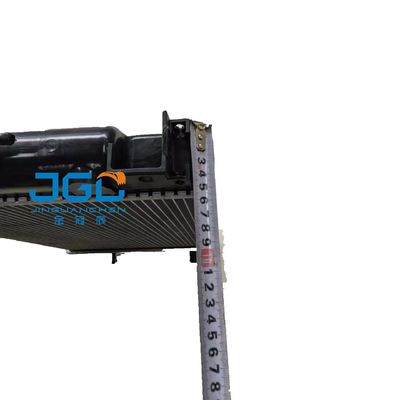PC40-8 PC50-8 PC35-8 PC30-8 Radiator voor graafmachines 20T-03-81111