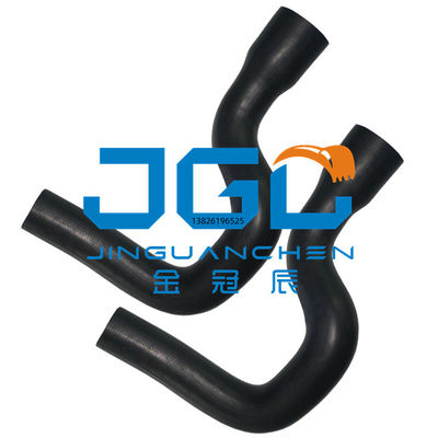 Motoruitlaat E307 E307B Radiator bovenwaterslang 135-5679