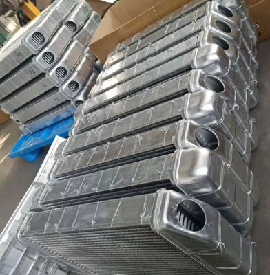 Goedkwaliteit Radiator E200B Graafmachine Engineering Application Snelle levering