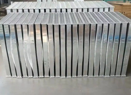 Fabrieksbron Radiator PC400-6 voor graafmachine Aluminium materiaal