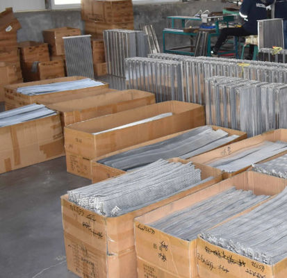 Goedkwaliteit graafmachines Aluminium Radiator R60-9 Fabriek Bron