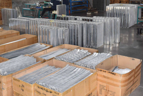 Hoogwaardige aluminium DH55-7 radiatoren voor graafmachinefabriek
