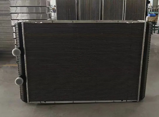 17430104 15067029 10033652 17262633 EC375 Waterradiator voor graafmachines