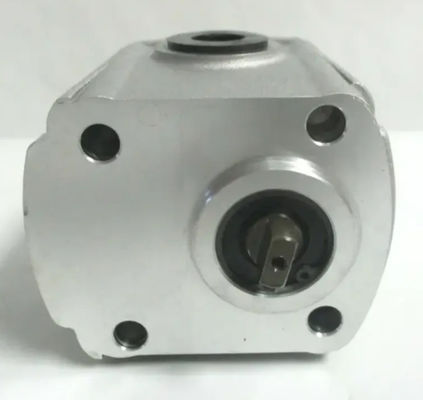 67980-36100 OEM Hydraulische pomp D722 D782 GPO-100 voor graafmachines