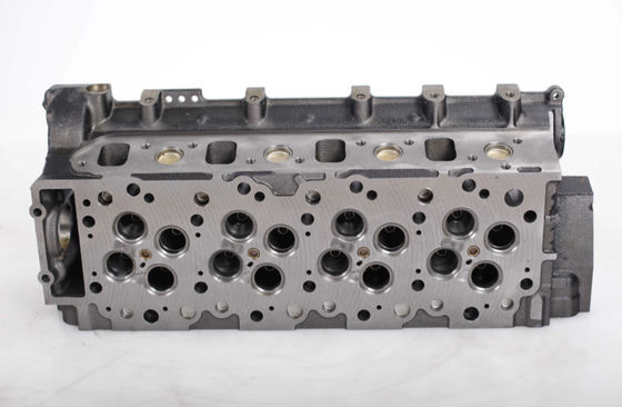 Nieuwe cilinderkop assemblage Isuzu 4HK1 Dieselmotor Onderdelen Constructie-machine onderdelen