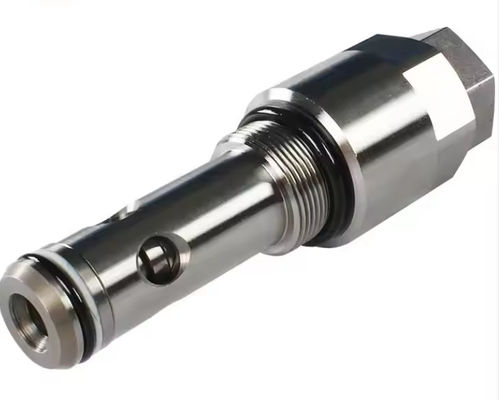 Hoogwaardige PC200-6 PC200-7 Graafmachine Hydraulische onderdelen Rotary Relief Valve 702-75-01200 702-75-01201 702-77-02120 702-77-02170