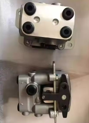 Hot Sale Excavator Parts PPC Valve 702-16-04270 Pilot Valve Voor Komatsu PC70-8 PC78US-8 PC88MR-8