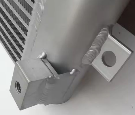 Hoogwaardige hydraulische olie koeler graafmachine water radiator 4650353 model ZAX200-3 ZAX210-3 Voor bouwmachine onderdelen