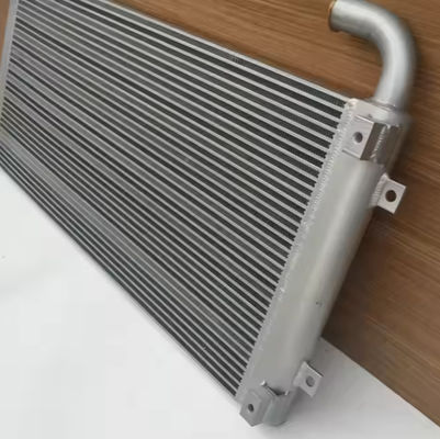 Hoogwaardige hydraulische olie koeler graafmachine water radiator 4650353 model ZAX200-3 ZAX210-3 Voor bouwmachine onderdelen